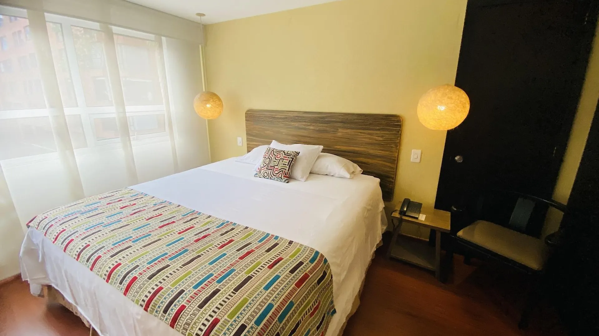 Hotel Retiro 84 By Mij بوغوتا 4*,  كولومبيا